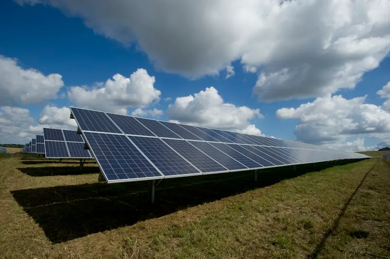 Aerial view of utility-scale solar farm optimized by Fidgate